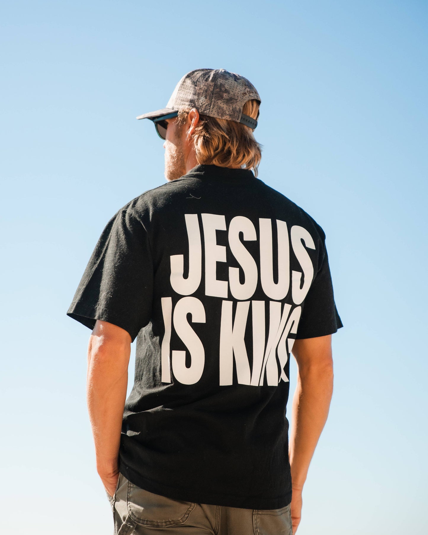 'Jesus is King' Black Oversized Tee